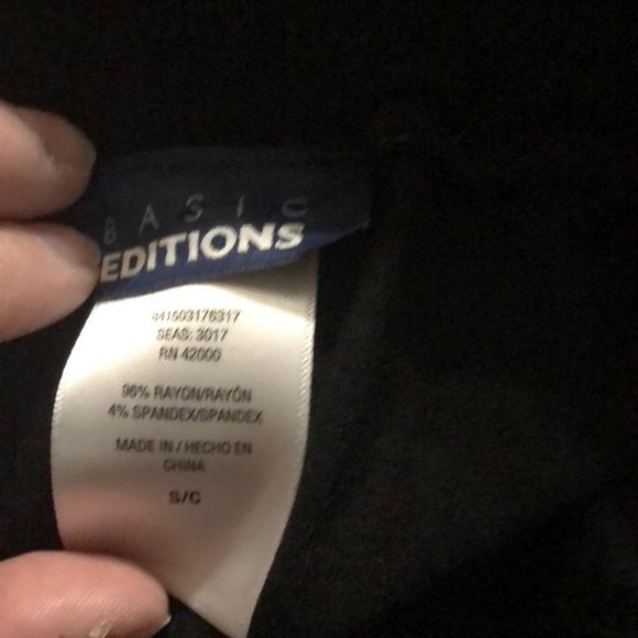 NWT—Women’s Flowy Black Cotton Skirt Size Small - Picture 4 of 4